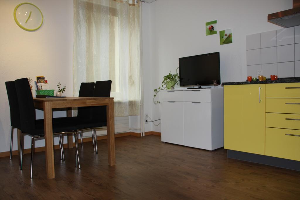 Guesthouse Casa Esperanza Базель Номер фото